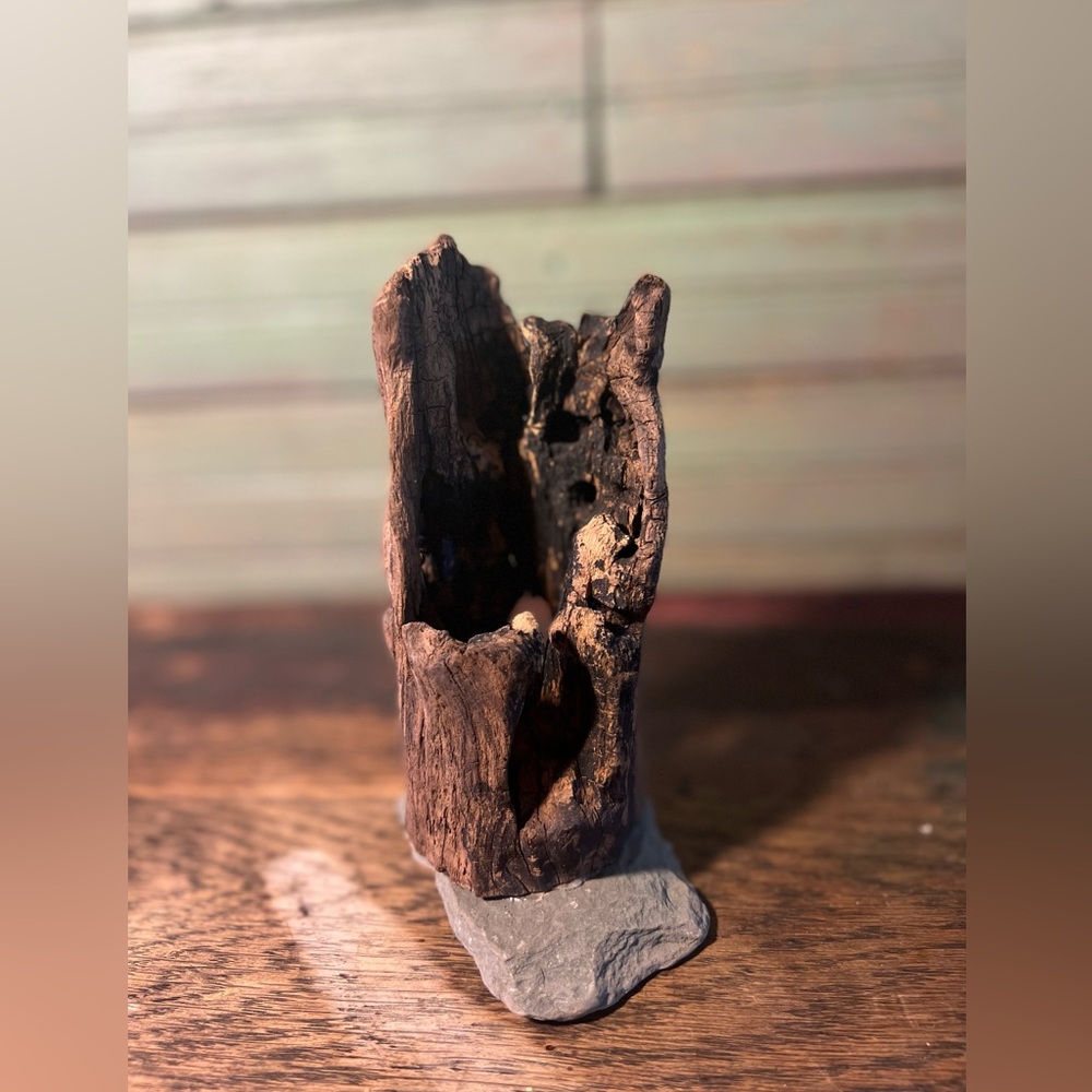Wood sculpture